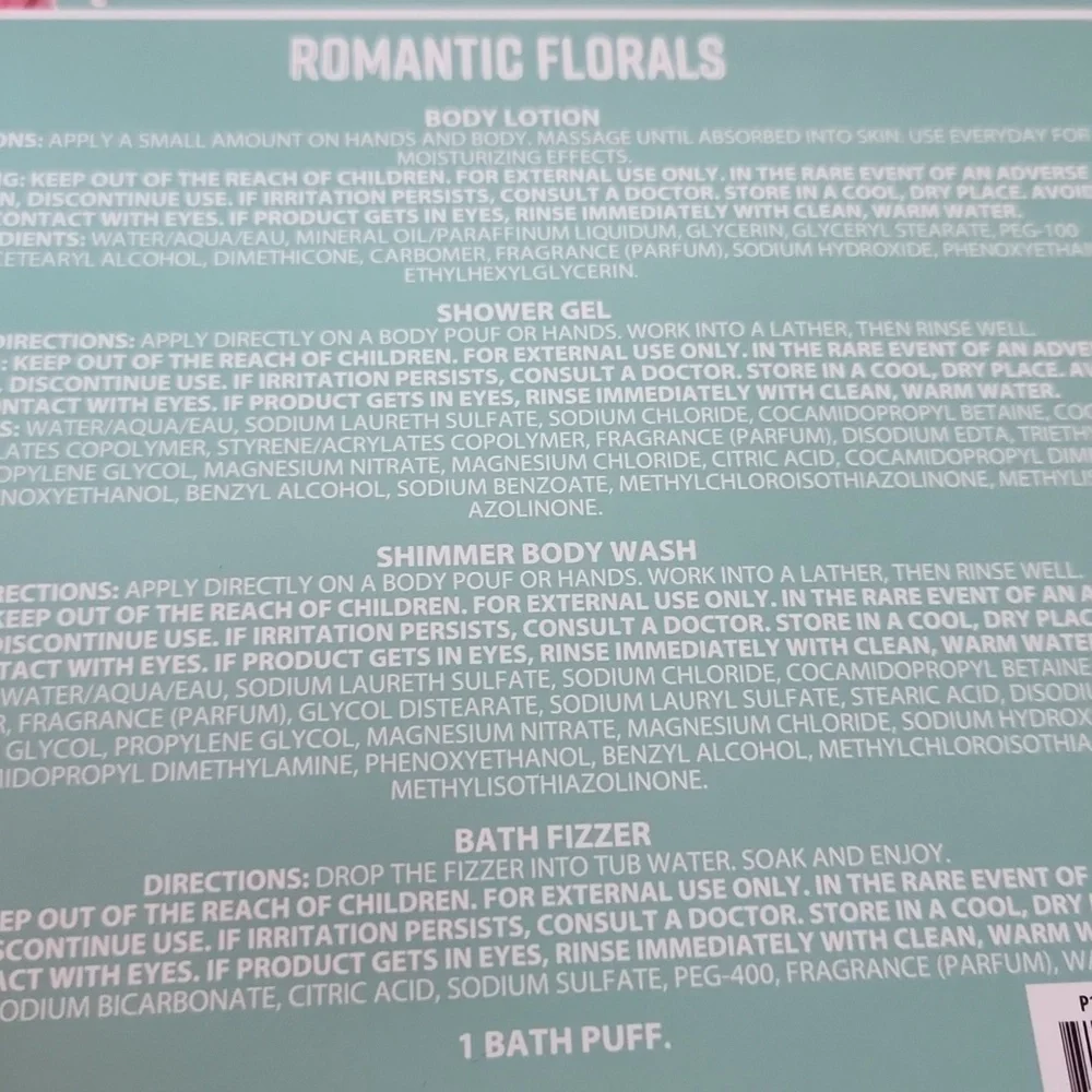 Bodycology Romantic Florals bath and body, lotion and soap set - Picture 3 of 5